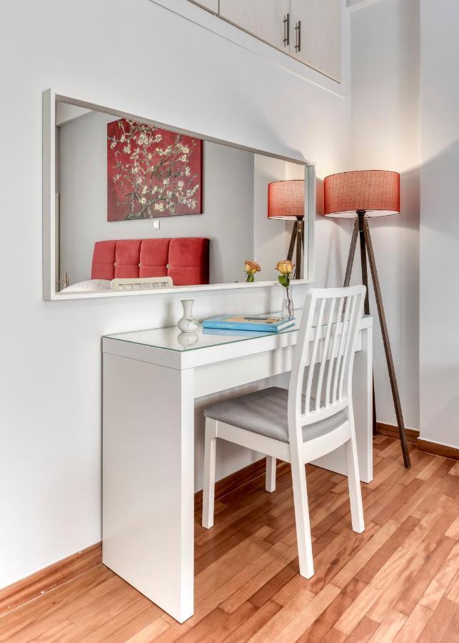 Apartment Brand New In The Heart Of The