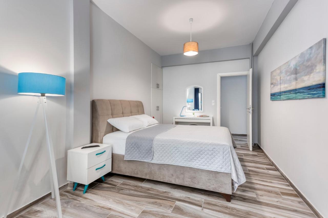 Apartment Brand New In The Heart Of The Athen